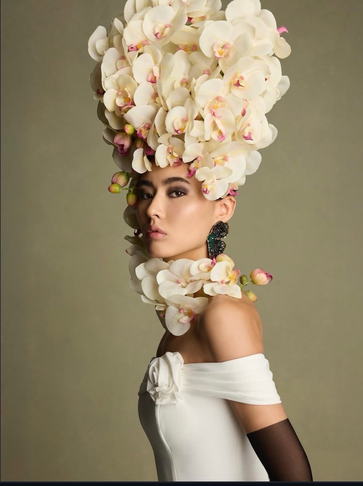 Shara M, orchid editorial